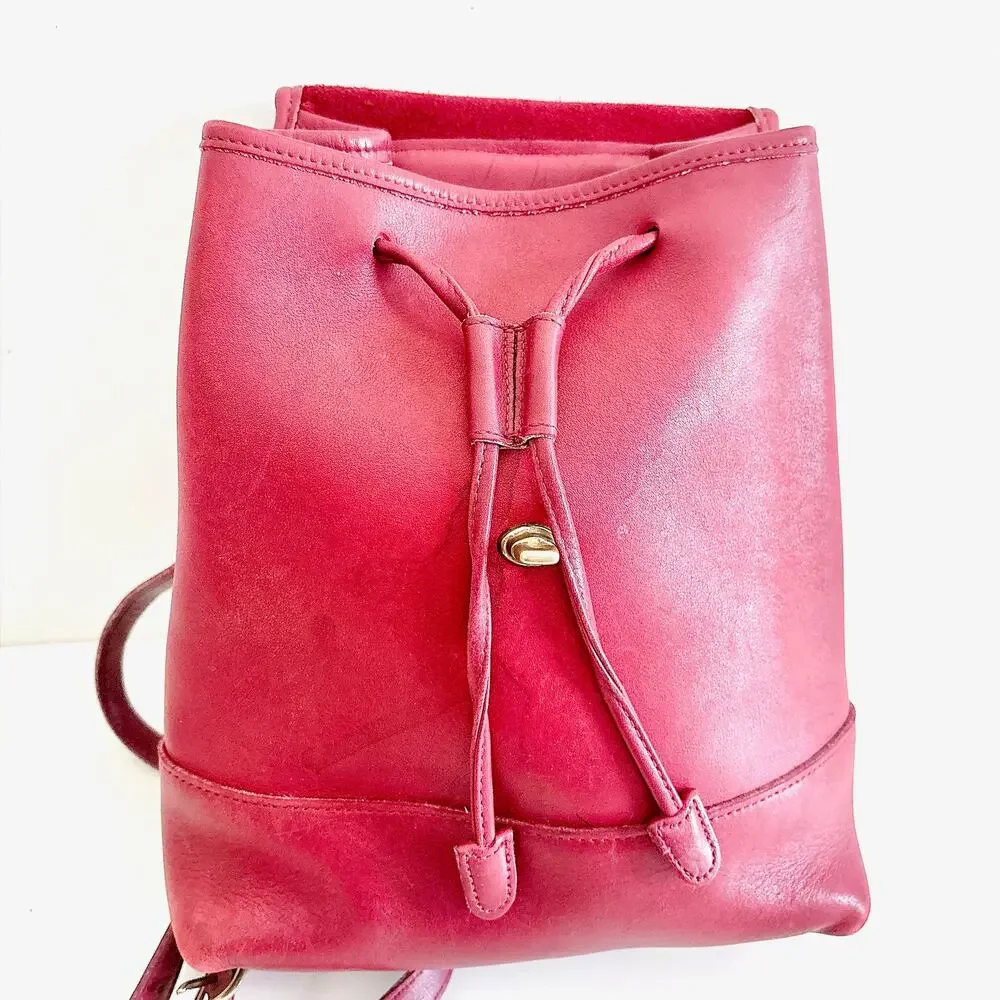 VINTAGE COACH LEATHER DAYPACK BACKPACK - RED